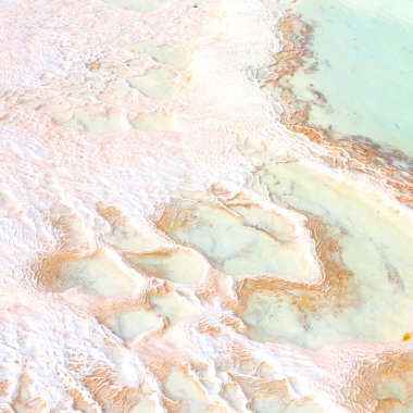 Pamukkale Türkiye Asya'da eski kalsiyum banyo ve trave soyut