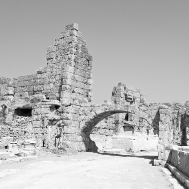  perge eski inşaat Asya Türkiye'de sütun ve roma