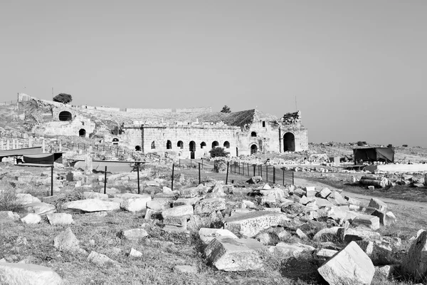 Geschiedenis pamukkale oude constructie in Azië Turkije de kolom — Stockfoto