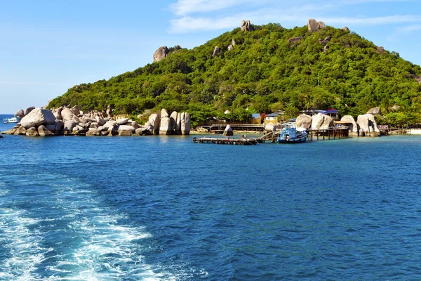 Asia kho tao bay isle barco blanco — Foto de Stock