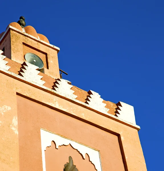 Moslim het symbool van de geschiedenis in Marokko Afrika minaret religio — Stockfoto