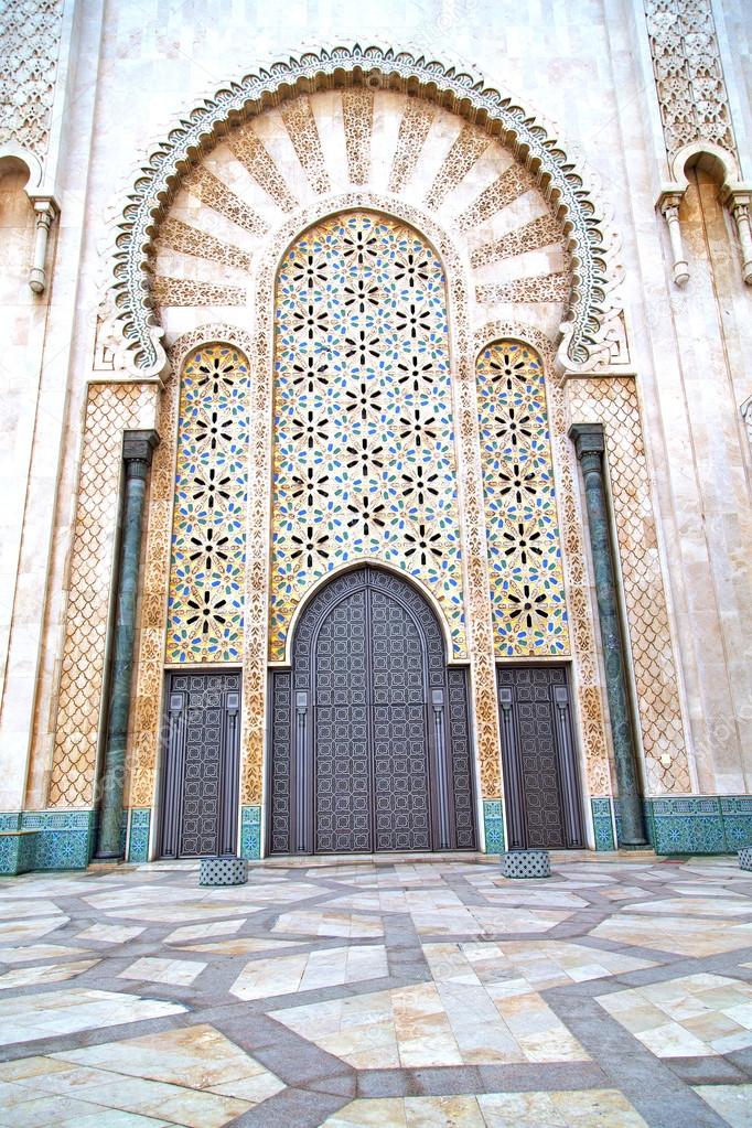 historical marble  in  antique building door morocco      