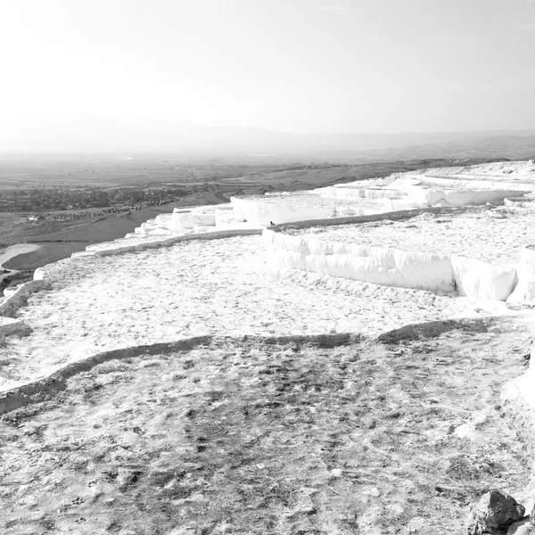 Banho e travertino água Resumo em pamukkale Turquia Ásia a — Fotografia de Stock