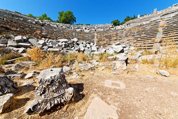Ουρανό Αττάλεια Θέατρο ναός και ερείπια — Φωτογραφία Αρχείου