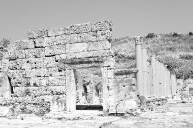  perge eski inşaat Asya Türkiye'de sütun ve roma