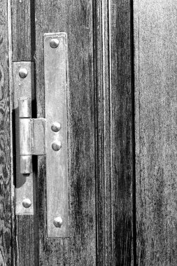 Eski kapı ve eski ahşap kapalı ev antika menteşe 