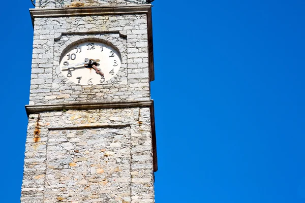 Construção torre relógio na europa e sino — Fotografia de Stock