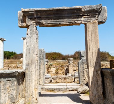  perge eski inşaat Asya Türkiye'de sütun ve roma