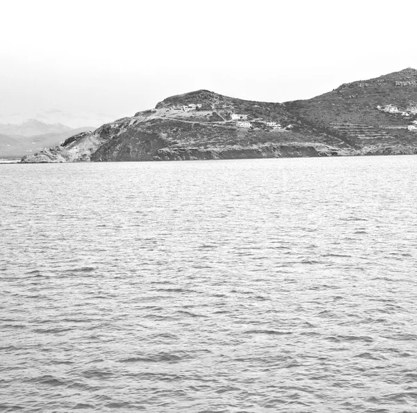 From the boat greece islands in mediterranean sea and sky — Stock Photo, Image