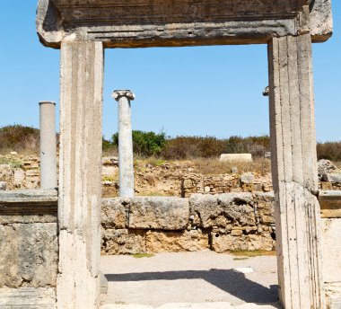  perge eski inşaat Asya Türkiye'de sütun ve roma