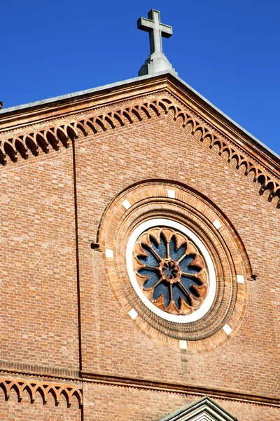 Rose window  italy  lombardy     in  the castellanza — Stock Photo, Image