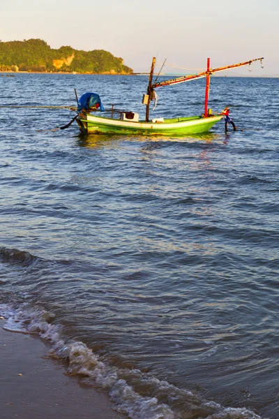 Sunrise asia  the  lomprayah    boat   thailand   south — Stock Photo, Image