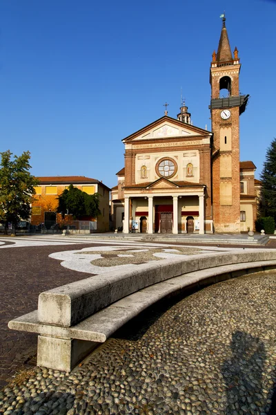 In der Parabiago alten Kirche geschlossen — Stockfoto