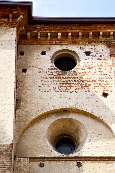 Rose window Italië Lombardije in de toren lonate tegel — Stockfoto