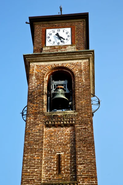 In mozzate vecchio campanile astratto giornata di sole milano — Foto Stock