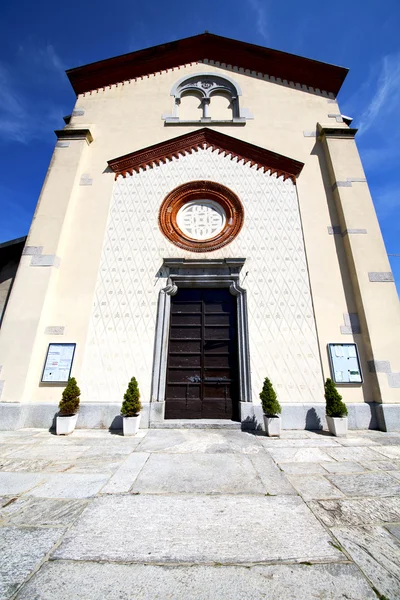 Lombardy di gereja tua crugnola tertutup menara samping — Stok Foto