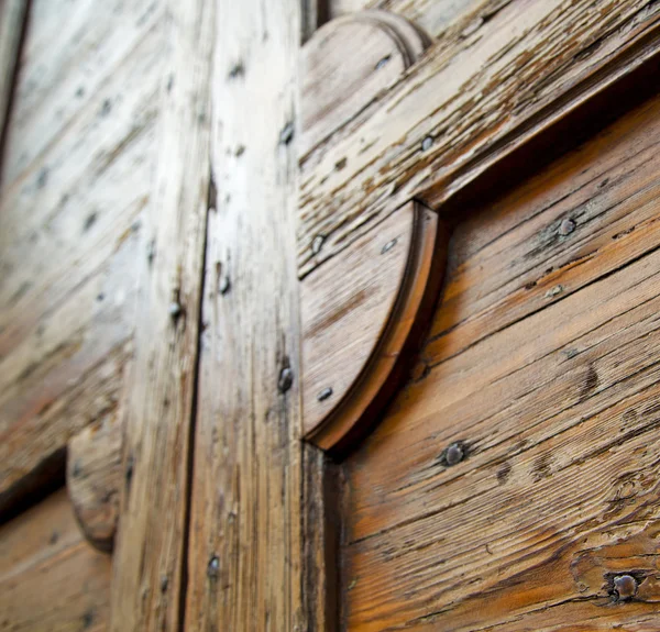 Abstract   door     in    lombardy   column  the milano old — Stock Photo, Image