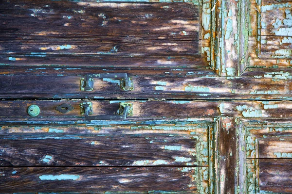 Ottone marrone e legno olona varese italia — Foto Stock