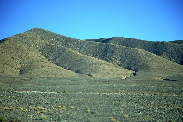 Valle collina in Africa Morocco l'atlante asciutto montagna — Foto Stock