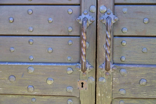 Abstract  house  door      the milano old        closed  nail ru — Stock Photo, Image