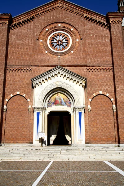 Lombardía la antigua iglesia castellanza cerrado — Foto de Stock