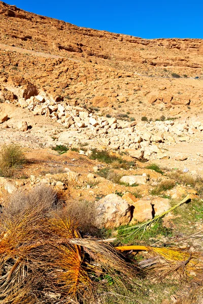 バレー モロッコのアフリカのアトラス乾燥山グランド イソラ — ストック写真