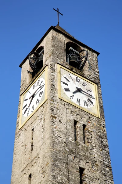 Kadrezzate abstrakte Glocke sonniger Tag — Stockfoto