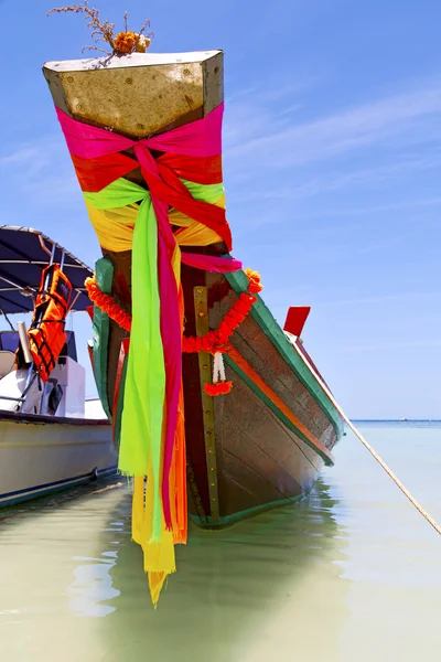 Tailandia de proa en kho tao Bahía piragua y del sur china se —  Fotos de Stock