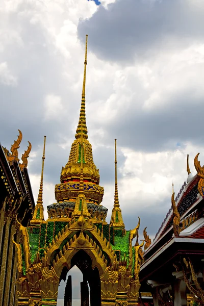 Tailandia asia bangjalá lluvia templo abstracto —  Fotos de Stock