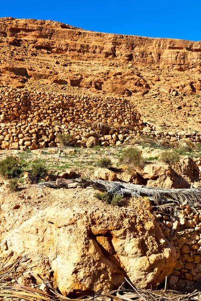 En valle morocco africa el atlas seco montaña suelo isola —  Fotos de Stock