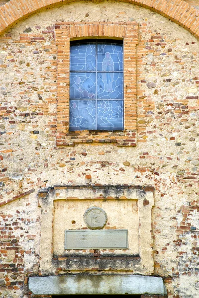 Church  tradate  taly the old  window — Stock Photo, Image