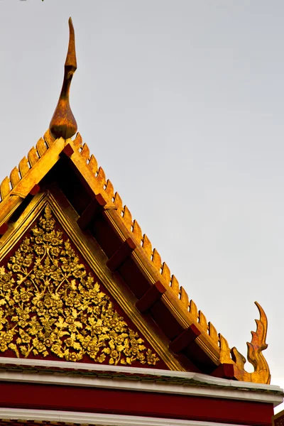 Asia tailandia cruz colores techo wat palacios —  Fotos de Stock