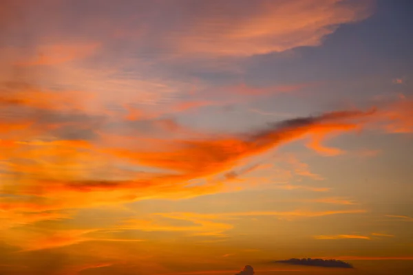Тучи восхода солнца и небо Таиланд кхо — стоковое фото