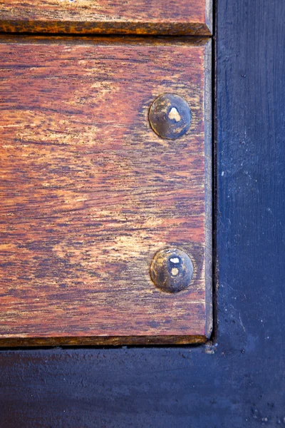 Spain   abstract door wood in t  black brown — Stock Photo, Image