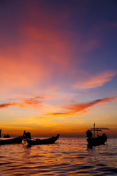 Kho tao kıyı şeridi Güney Çin Denizi gündoğumu — Stok fotoğraf