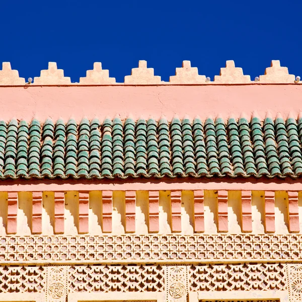モロッコ アフリカ古いタイルと colorated 床セラミック, 日本の行 — ストック写真