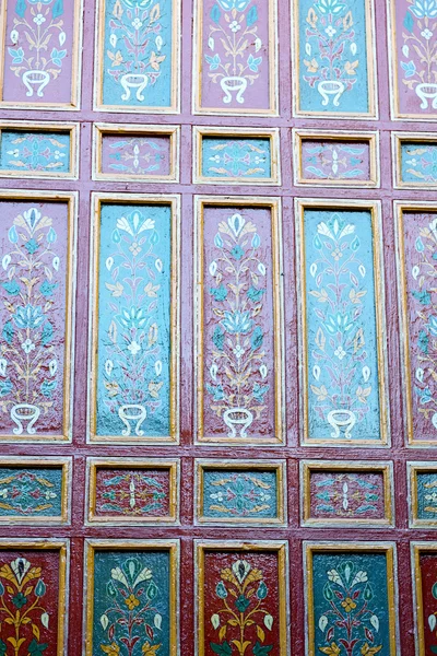 W podłodze płytki i colorated Maroko streszczenie — Zdjęcie stockowe
