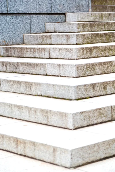 Em Londres monumento velho e mármore ancien linha — Fotografia de Stock