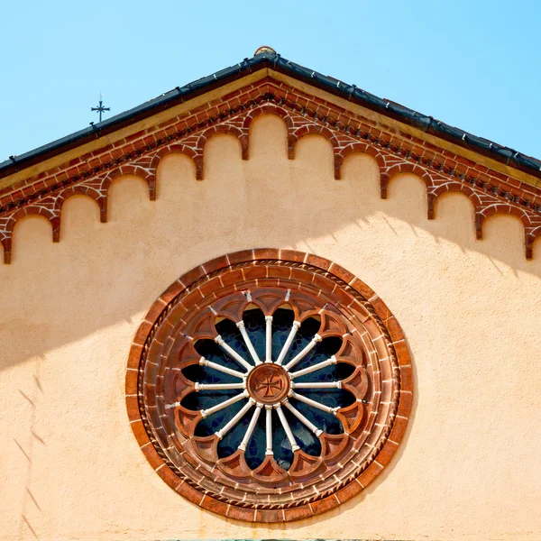 İtalya antika inşaat Avrupa mermer ve gül pencere w — Stok fotoğraf