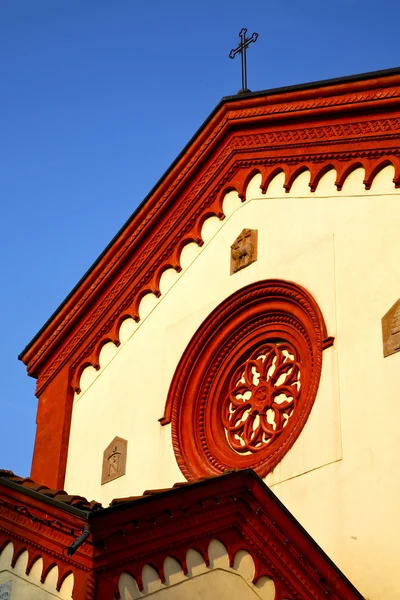Rosa janela Itália Lombardia na antiga igreja barza — Fotografia de Stock