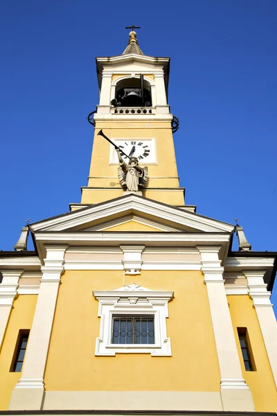 Trompete cislago velho abstrato itália a torre sino ensolarado — Fotografia de Stock