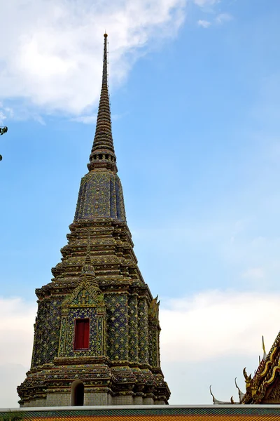 Thailand  bangkok in    temple   and  colors religion  mosaic — Stock Photo, Image