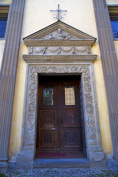 Tür Italien Lombardei Fenster geschlossen Ziegelsteinpflaster — Stockfoto