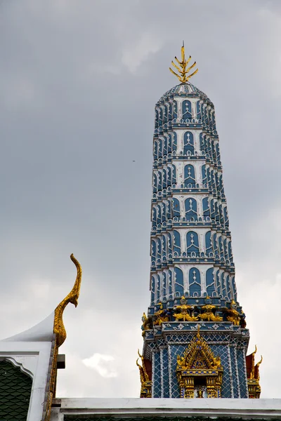 Thailand Bangkok in de regen cross kleuren en kleuren re — Stockfoto