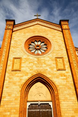  İtalya lombardy villa cortese eski kilise kapalı