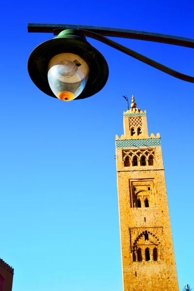 History in maroc africa  minaret religion and the blue     sky — Stock Photo, Image