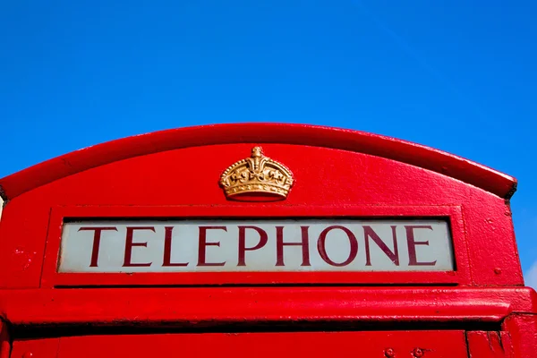 Telefone em Inglaterra Londres caixa obsoleta — Fotografia de Stock