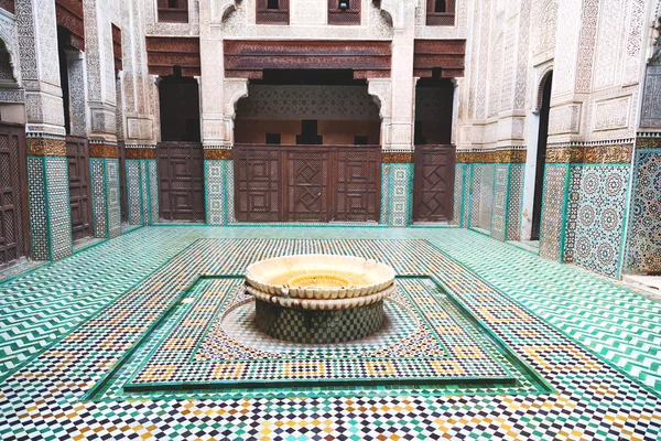 Fountain in morocco    mousque — Stock Photo, Image