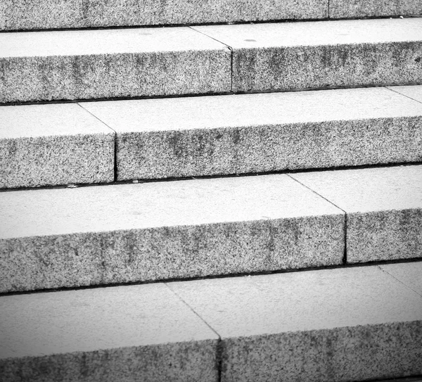 Monument de Londres marches anciennes et marbre ancienne ligne — Photo