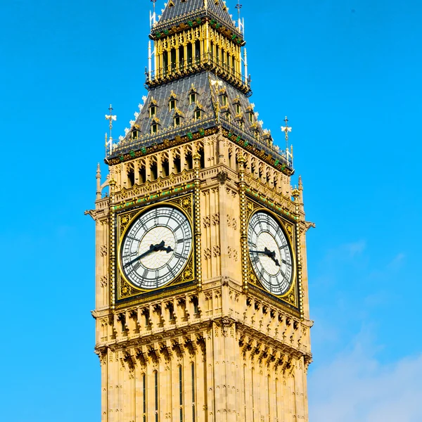 London big ben e construção antiga histórica inglaterra envelhecido cit. — Fotografia de Stock